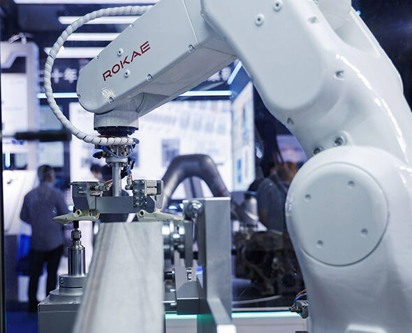 Revolutionizing Manufacturing with Advanced Polishing Robots: Unlocking Efficiency and Precision